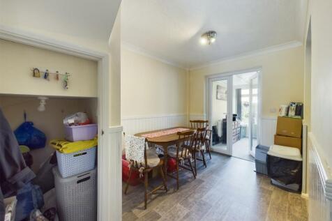 Dining Room.jpg