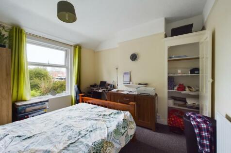Bedroom 2.jpg