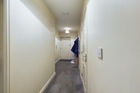 Hallway.jpg