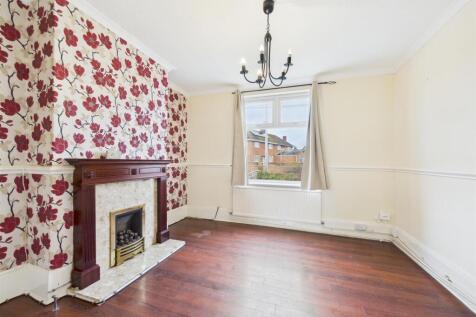 92 Freiston Road  (19).jpg