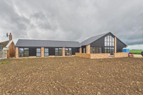 Thorpe Barn Photos (12).jpg
