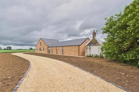 Thorpe Barn Photos (13).jpg