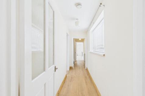 Sunnyside Cottage Photos (18).jpg
