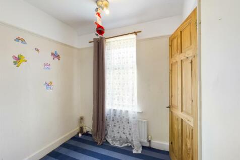 Bedroom 2 (old pic)