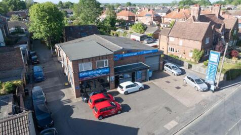 Oxford lane Garage, Hurworth-07.jpg