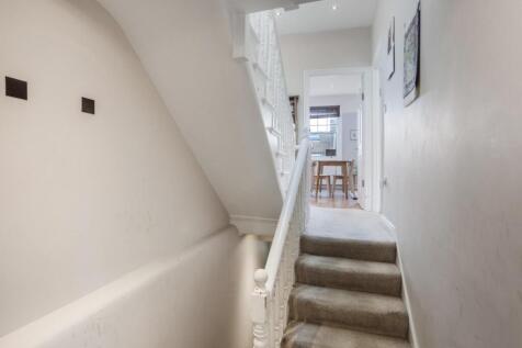 1529102328 - 40b Tritton Road, SE21 - 5.jpg
