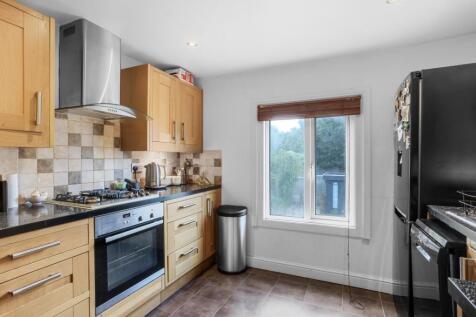 1529102328 - 40b Tritton Road, SE21 - 15.jpg
