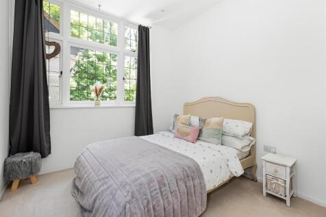 Bedroom.jpg