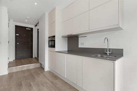 Kitchen / Living Room
