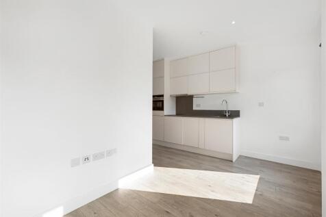 Kitchen / Living Room