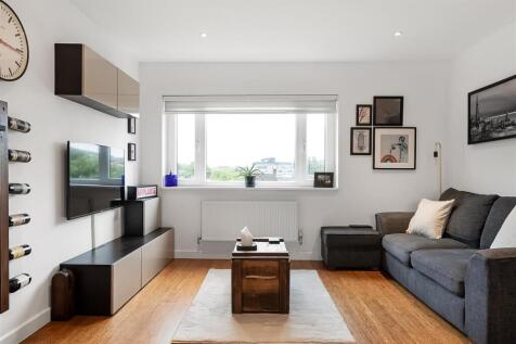 Reception / Kitchen