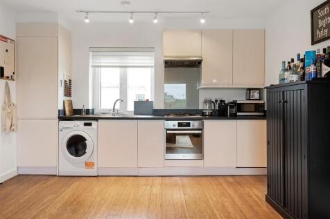 Reception / Kitchen