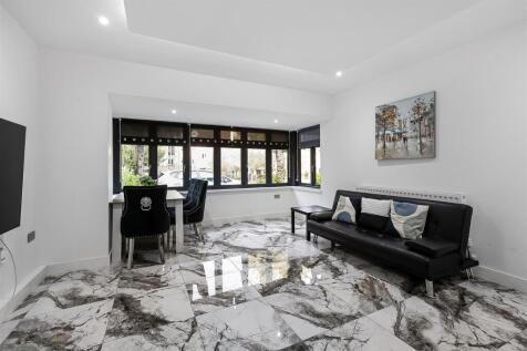 Reception Room / Kitchen