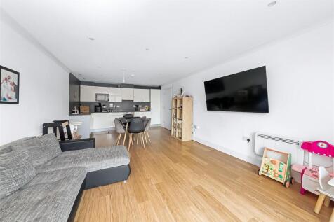 Reception Room/Kitchen