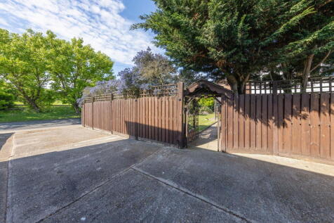 Property Image 36