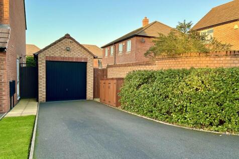 14 vesey garage.jpeg