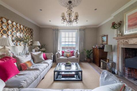 drawing room.jpg