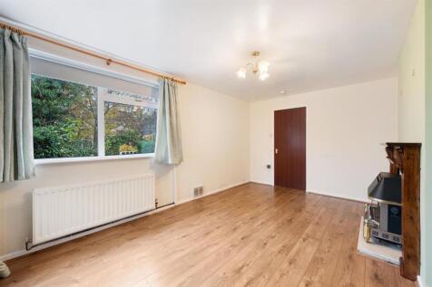 Meadow Way14 (1).jpg