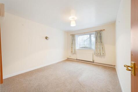 Meadow Way25 (1).jpg