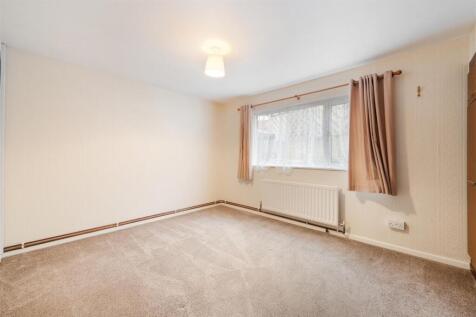 Meadow Way27 (1).jpg