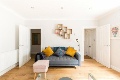 Flat Sitting