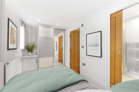 Vs - Bedroom 3