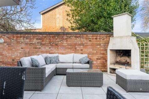 Outdoor Fireplace
