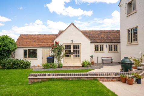 Lawn To Kitchen