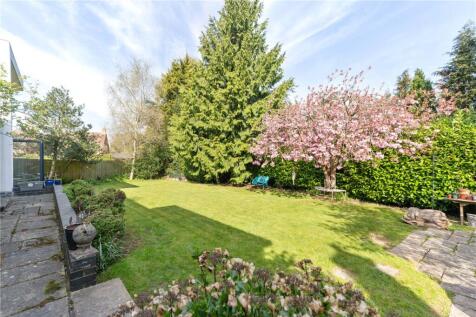 Corner To Garden