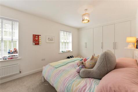 Bedroom 2 To Cupboar