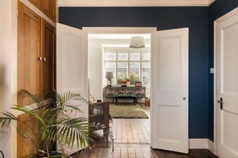 Dining Room To Sitti