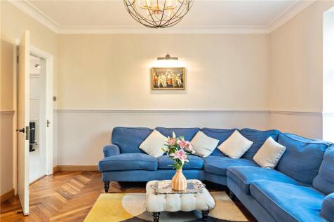 Sitting Room2