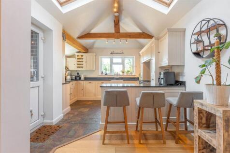 Dining To Kitchen