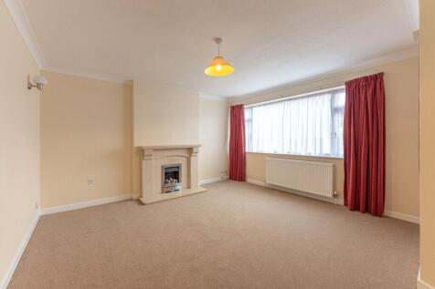 Sitting Room To Fron