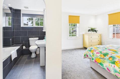 Ensuite To Bedroom