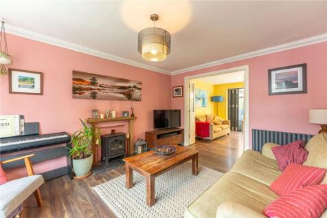 Sitting Room To Rear