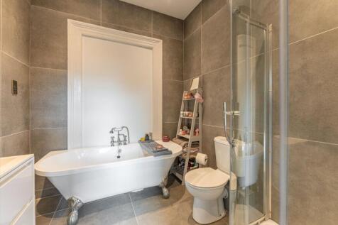Master En-Suite