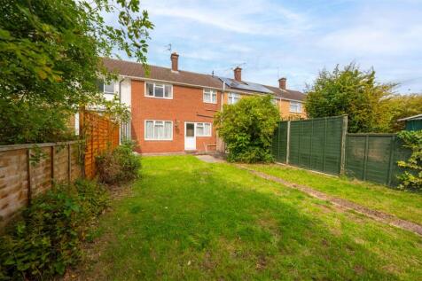 Garden To House