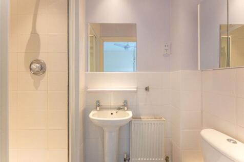 2nd En-Suite