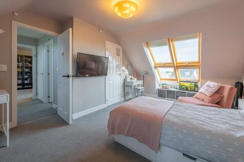 Bedroom 5 To Hallq