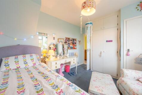 Bedroom 2 To Hall