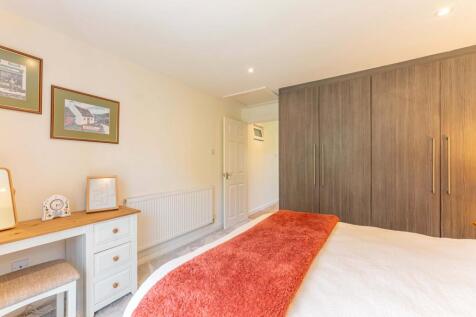 Bedroom 3 To Hall