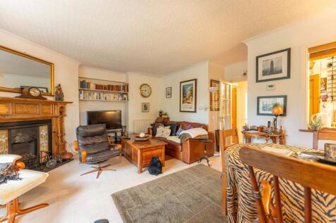 Sitting Room To Hall