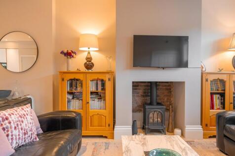 Sitting Room Firepla