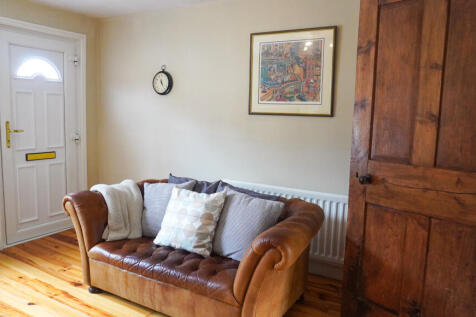 Sony 547 Living Room Branded 
