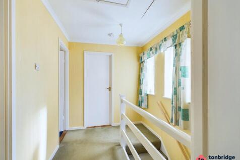 Upstairs Landing Branded 016