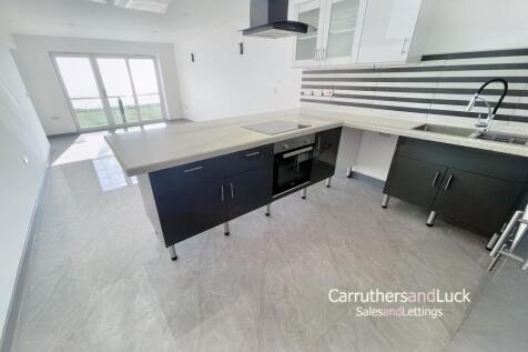 Open Plan Lounge Kitchen