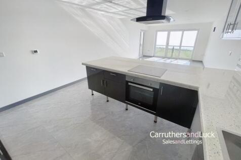 Open Plan Lounge Kitchen