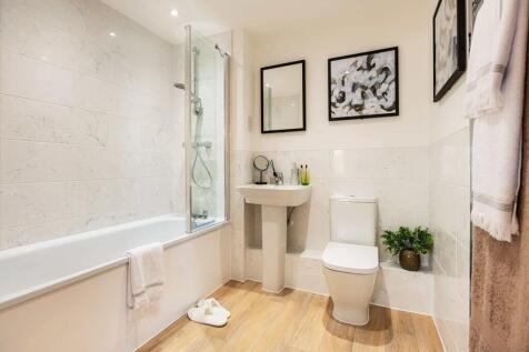 Select your own tiles in the bathroom