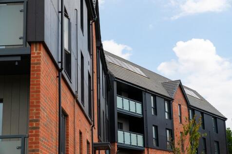 The combination of materials gives a modern finish